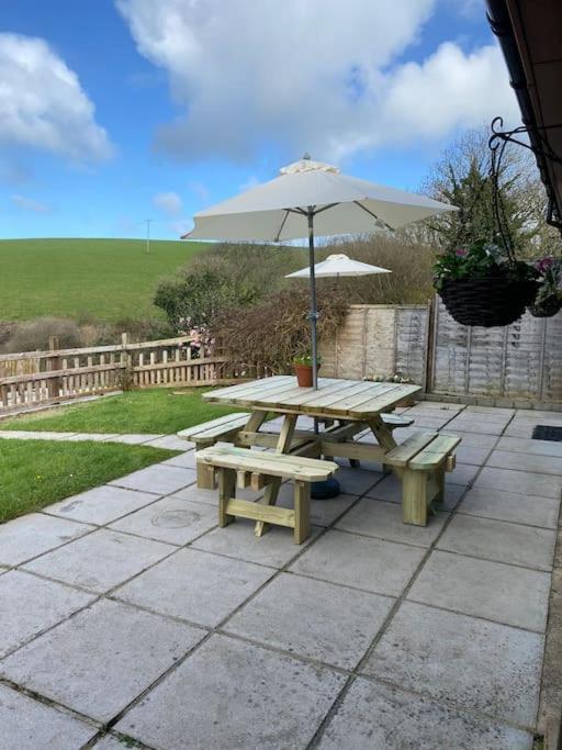 Woodland View At Hewish Mill Villa Bittadon ภายนอก รูปภาพ
